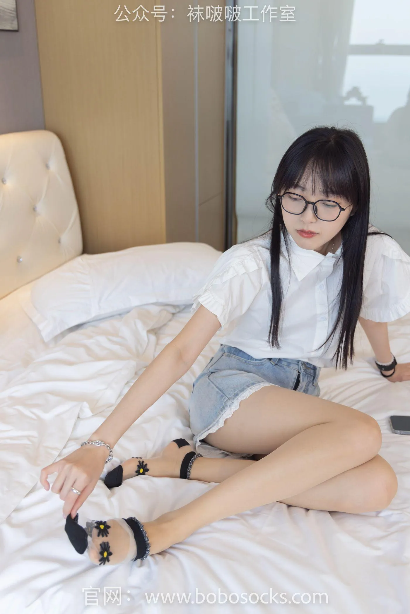 [BoBoSocks袜啵啵]NO.097 稚予-板鞋、玻璃丝短袜、肉丝 [140P]插图7